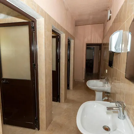 Hotel Shen Klementi *